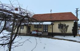 Casă individuală 82 mp utili, teren 693 mp, în Jucu de Sus