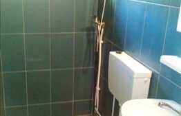 Vanzare apartament cu scara interioara in imobil tip casa