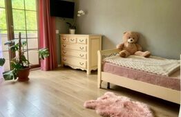 Casa individuala, 5 camere, 209 mp, teren 610 mp, Viisoara