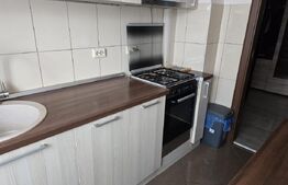 Apartament 4 camere, 77 mp, zona Manastur