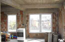 150 mp de duplex cu 325 mp teren!