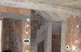 150 mp de duplex cu 325 mp teren!