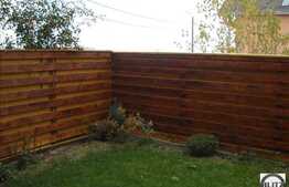 120 mp utili in zona de case!