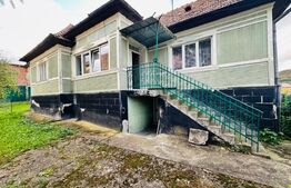 Casa cu 2 camere, 141 mp, 690 mp teren,  Petrestii de Mijloc 