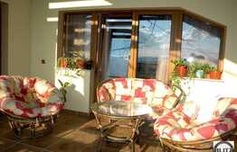 Casa de vanzare 185 mp utili, partial mobilata