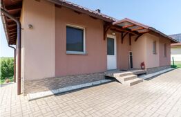 Oferta!! Casa la cheie in Chinteni, 756 mp teren