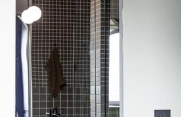 Apartament tip duplex, lux, 5 camere – 100 mp – 2 parcări – Zona Terra, Florești