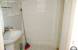 Casa de vanzare in zona centrala, 260 mp utili