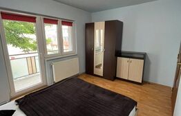 Apartament 4 camere, decomandat, 81 mp, zona Blocuri