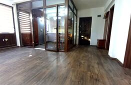 Blitz - Apartament 3 camere Europa, curte 49 mp, parcare!