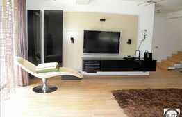 OFERTA UNICA!! 3 Case individuale si 2100 mp Teren !!