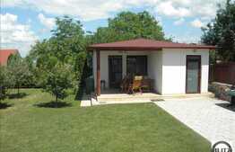 OFERTA UNICA!! 3 Case individuale si 2100 mp Teren !!