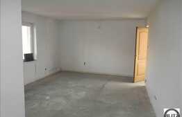 Apartament cu 2 camere decomandate, 65 mp, pe 2 nivele, in zona Centru