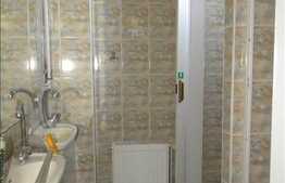 Casa 9 camere, 290 mp, teren 420 mp, zona 7 Strazi