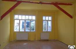 Casa 9 camere, 290 mp, teren 420 mp, zona 7 Strazi