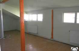 Casa 9 camere, 290 mp, teren 420 mp, zona 7 Strazi