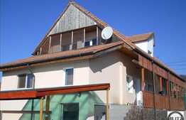 Casa individuala de vanzare cu 1000 mp de teren!