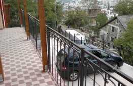 Oportunitate de investitie! Casa si pensiune, 20 camere, 600 mp utili, teren 800 mp!