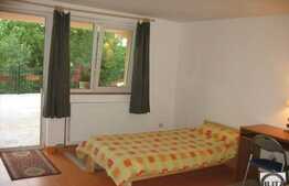 Oportunitate de investitie! Casa si pensiune, 20 camere, 600 mp utili, teren 800 mp!