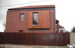 DESIGN DEOSEBIT . O CASA PERFECTA PENTRU O FAMILIE ! ZONA BUNA !