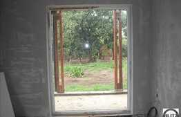 O Casa Placata Cu Piatra De Vistea ! Pret Oportun !!