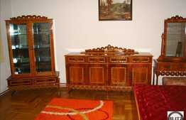 INCHIRIAT! Casa cu 3 camere in zona REAL