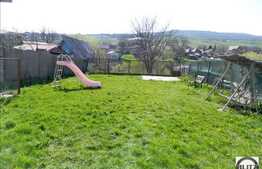 De vanzare casa 9 camere, D+P+M, 900 mp teren, zona Iris