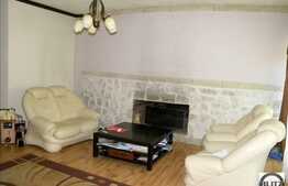 Casa in zona Faget, 548 mp de teren, zona linistita