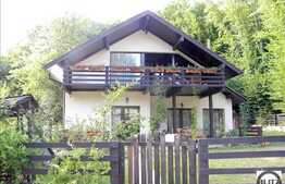 Casa in zona Faget, 548 mp de teren, zona linistita