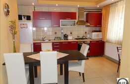 Duplex  intreg cu 450 mp utili in  zona frumoasa de case din Iris