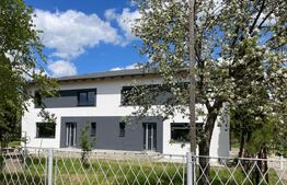 NEGOCIABIL! Duplex modern, 5 camere, 200 mp, teren 1300 mp, Dăbâca