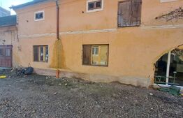 DOUĂ CASE ÎN CODLEA LA PREȚ DE UNA SINGURĂ!