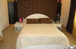 Casa cocheta cu 185 mp utili, 464 mp teren