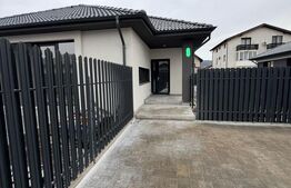 Casă individuală în Sânpetru 4 camere, tavane 3 m, geamuri mari, 465 mp,215.000E