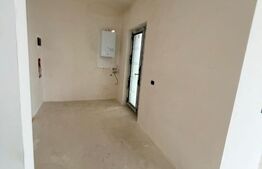 Casă individuală în Sânpetru 4 camere, tavane 3 m, geamuri mari, 465 mp,215.000E
