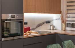 Duplex, 130 mp, 270 mp teren, 5 camere, zona strazii Buna ziua