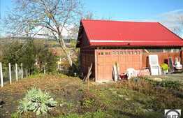 Casa de vanzare 300 mp + teren 1200 mp