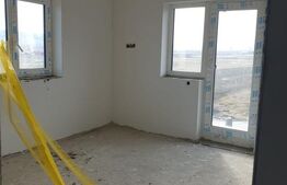 Casa individuala de vanzare in jucul de mijloc P+E