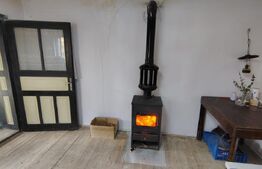 Casă țărănească cu 180 mp utili și teren de 1360 mp, Așchileu Mare