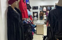Spațiu comercial de închiriat, 40 mp, zona Centru Săcele