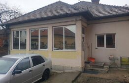 Proprietate cu doua cladiri, 490 mp, zona Andrei Muresan 