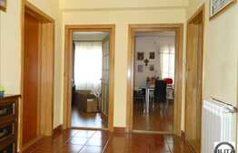 Casa de inchiriat 280 mp utili, garaj, gradina, piscina, zone de relaxare