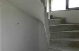 Duplex in zona exclusiv de case cu suprafata generoasa!