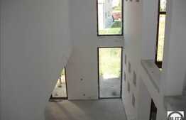 Vila La Stadiul De Semifinisat Intr-o Zona De TOP din Floresti !!