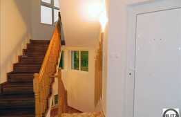 Casa de inchiriat cu 10 camere, 500 mp utili cu teren 700 mp