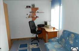 Casa de vanzare 113 mp cu 280 mp teren,  P+E, zona de case