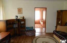 Casa de vanzare 113 mp cu 280 mp teren,  P+E, zona de case