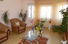 De vanzare casa individuala, 360 mp utili si 1070 mp teren!