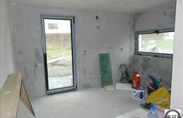 Casa de vanzare de 162 mp, Ultrafinisata!! Teren de 502 mp