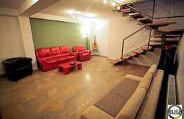 Casa pentru doua familii, cu 2 apartamente, 120 mp, zona Piata Unirii!